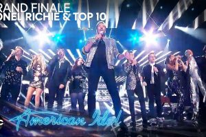 American Idol 2019 Finale  Lionel Richie  Top 10 sing  Dancing on the Ceiling
