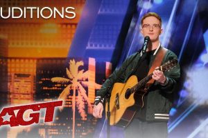 AGT 2019  Lamont Landers sings  Dancing on My Own   Audition