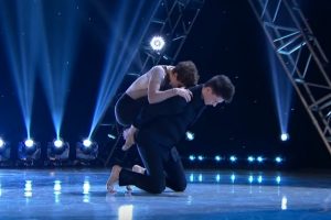 So You Think You Can Dance  Nathan Cherry performs to  Weightless