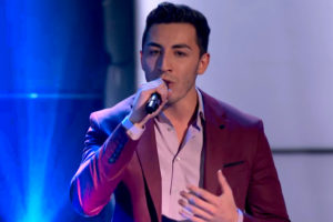The Voice 2019  Ricky Duran sings  River   Audition