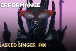 The Masked Singer  Black Widow is Raven-Symone  Believe   Season 2 Ep 6