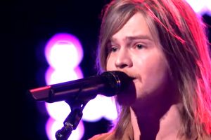 The Voice 2019  Jake HaldenVang sings  Powerful   The Knockouts