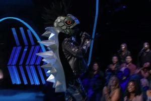 The Masked Singer  Season 3   Turtle sings  Say You Won t Let Go