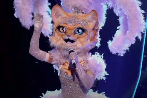 The Masked Singer 2020 Kitty Sings Unstoppable Startattle