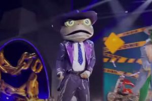 The Masked Singer 2020  Frog  Bust A Move   Season 3