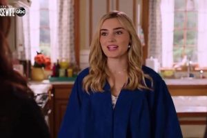 American Housewife (Season 5 Episode 1) “Graduation”