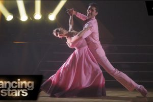 Nev Schulman Foxtrot Dancing with the Stars 2020  Sign of the Times  Semifinals