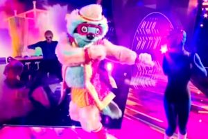 Sloth The Masked Dancer 2021  Twist Remix  Season 1 Week 6