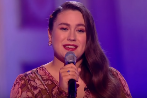 Grace Holden The Voice UK Finale 2021  Dream Catch Me  Newton Faulkner  Series 10  Winner s single