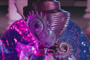 Seashell The Masked Singer 2021  I Think We re Alone Now  Tiffany Season 5 Week 7   Super 8