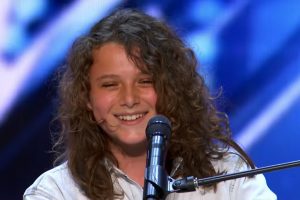 Dylan Zangwill AGT 2021 Audition  Somebody to Love  Queen  Season 16