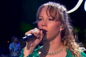 Hannah Nicolaisen American Idol 2023 “Glitter in the Air” Pink, Season 21 Top 26