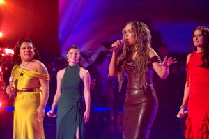 Abi Carter  Kaibrienne  McKenna Breinholt  Julia Gagnon American Idol 2024  Wide Awake  Katy Perry  Season 22 Group Performance