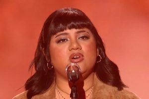 Julia Gagnon American Idol 2024 “Something in the Orange” Zach Bryan, Season 22 Top 10